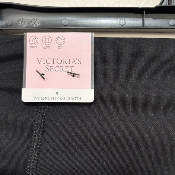 Victoria’s Secret Brand New Black Tights with side pockets - Picture 4 of 6